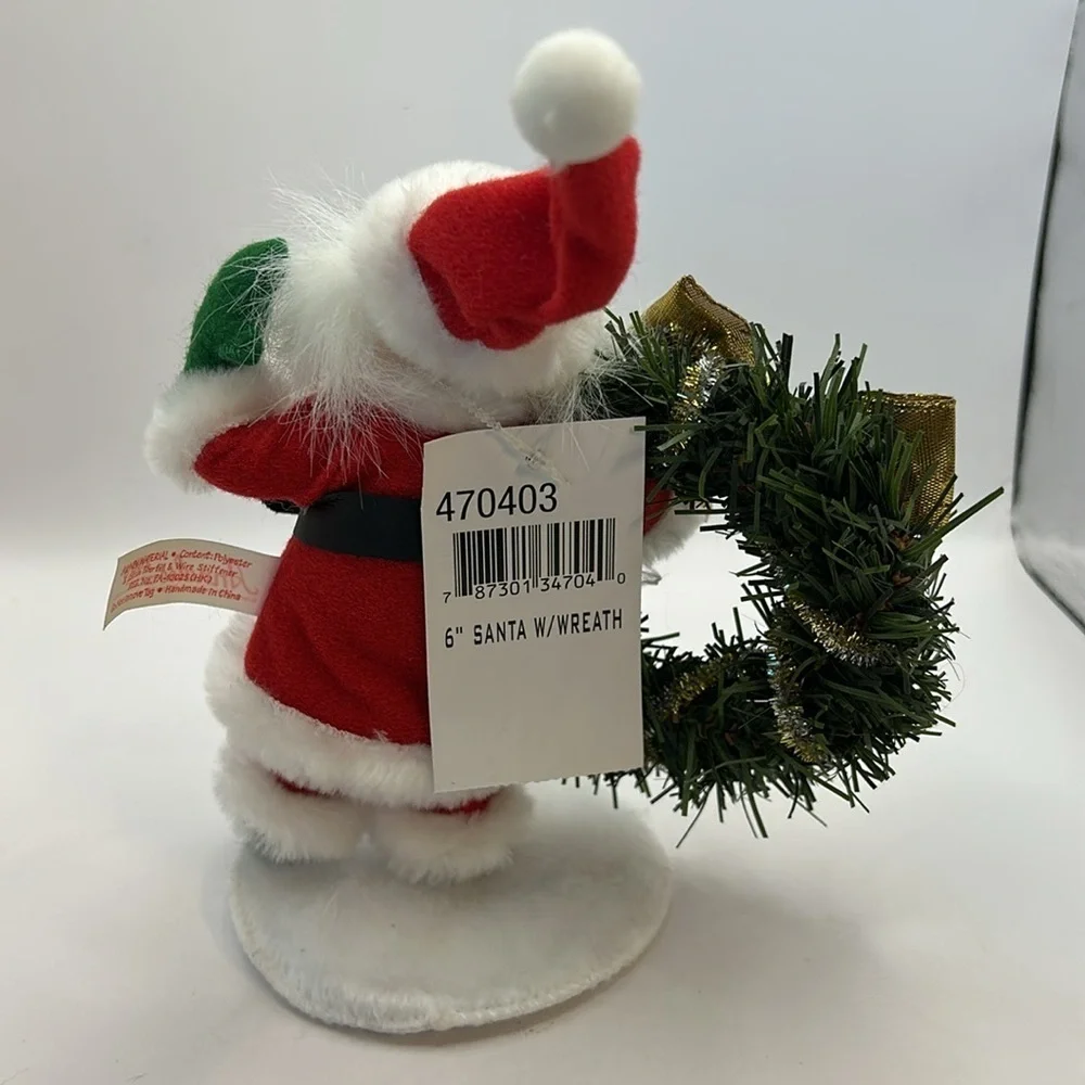 Annalee Santa Claus Holiday Figurine with Wreath